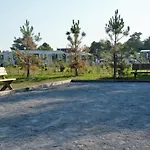 Mobil-home De Grand Confort à 200m De La Avec Piscine Chauffée, 2 Chambres, Parking, Wifi Inclus - Fr-1-361a-44 *