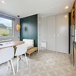 Mobil-home De Grand Confort à 200m De La Avec Piscine Chauffée, 2 Chambres, Parking, Wifi Inclus - Fr-1-361a-44