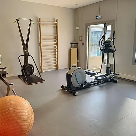 Nyaraló Mobil-home De Grand Confort A 200m De La Avec Piscine Chauffee, 2 Chambres, Parking, Wifi Inclus - Fr-1-361a-44 *