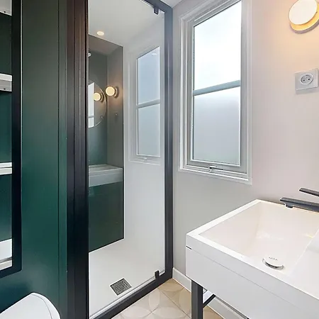 Mobil-home De Grand Confort A 200m De La Avec Piscine Chauffee, 2 Chambres, Parking, Wifi Inclus - Fr-1-361a-44 쥘-루빌-레팡