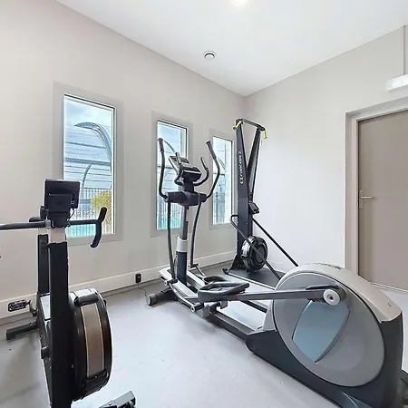 Mobil-home De Grand Confort à 200m De La Avec Piscine Chauffée, 2 Chambres, Parking, Wifi Inclus - Fr-1-361a-44 Hébergement de vacances Jullouville